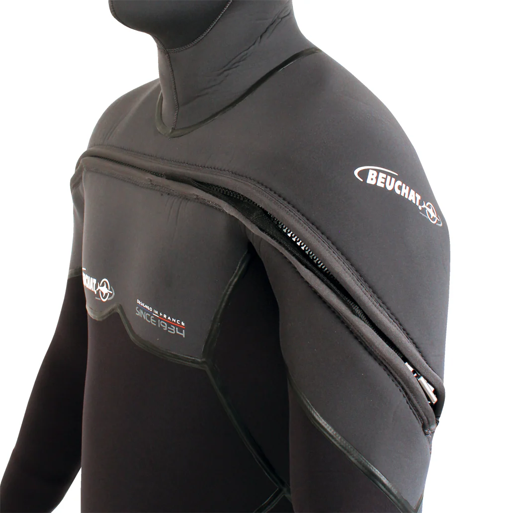 Beuchat Med C-Zip man Overall 8/7mm semi dry suit with hood - Image 4