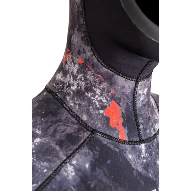Beuchat Trigoblack  Wetsuit 7.0mm Jacket and Long John - Image 3
