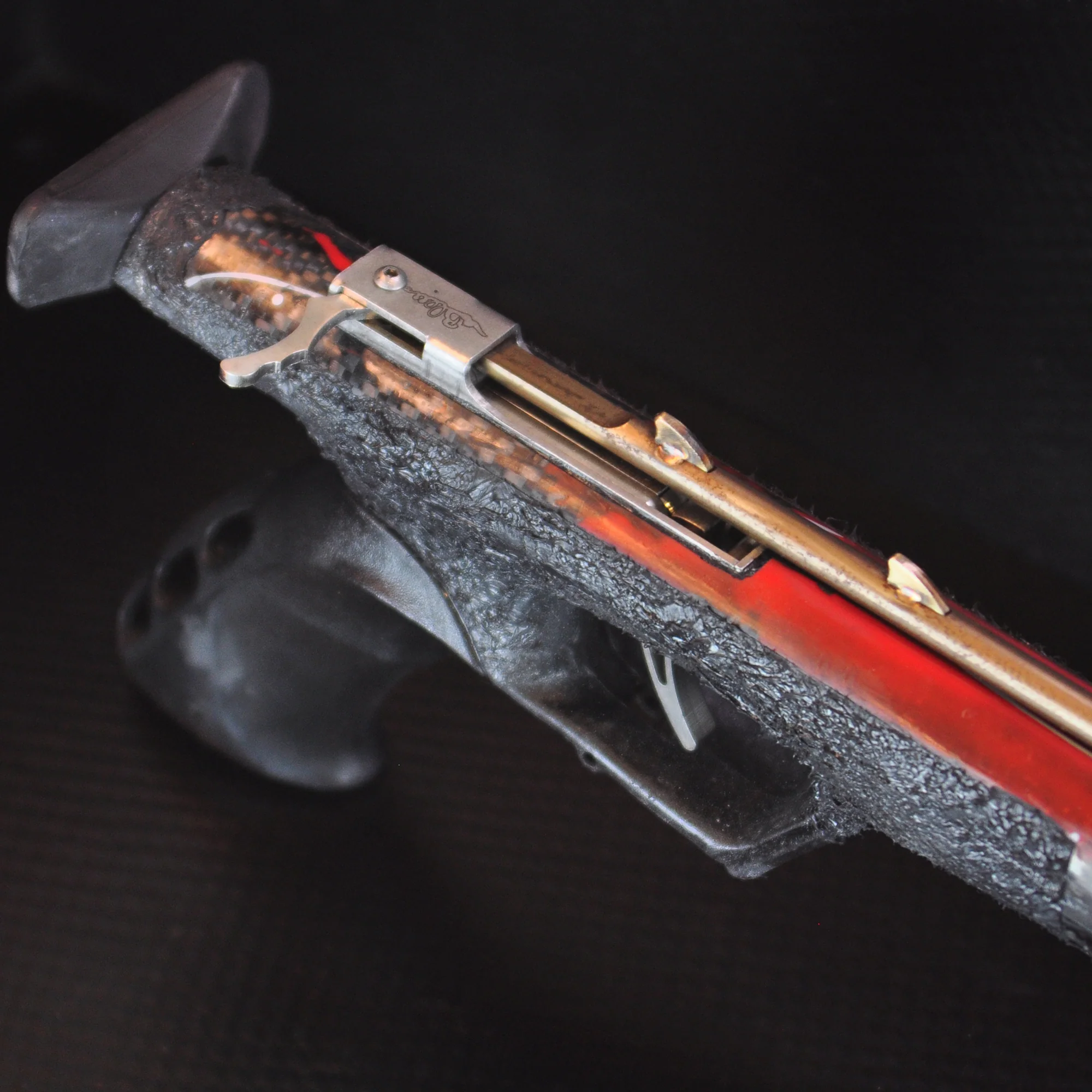 BleuTec Black Eyes L.E. Carbon Speargun - Image 4