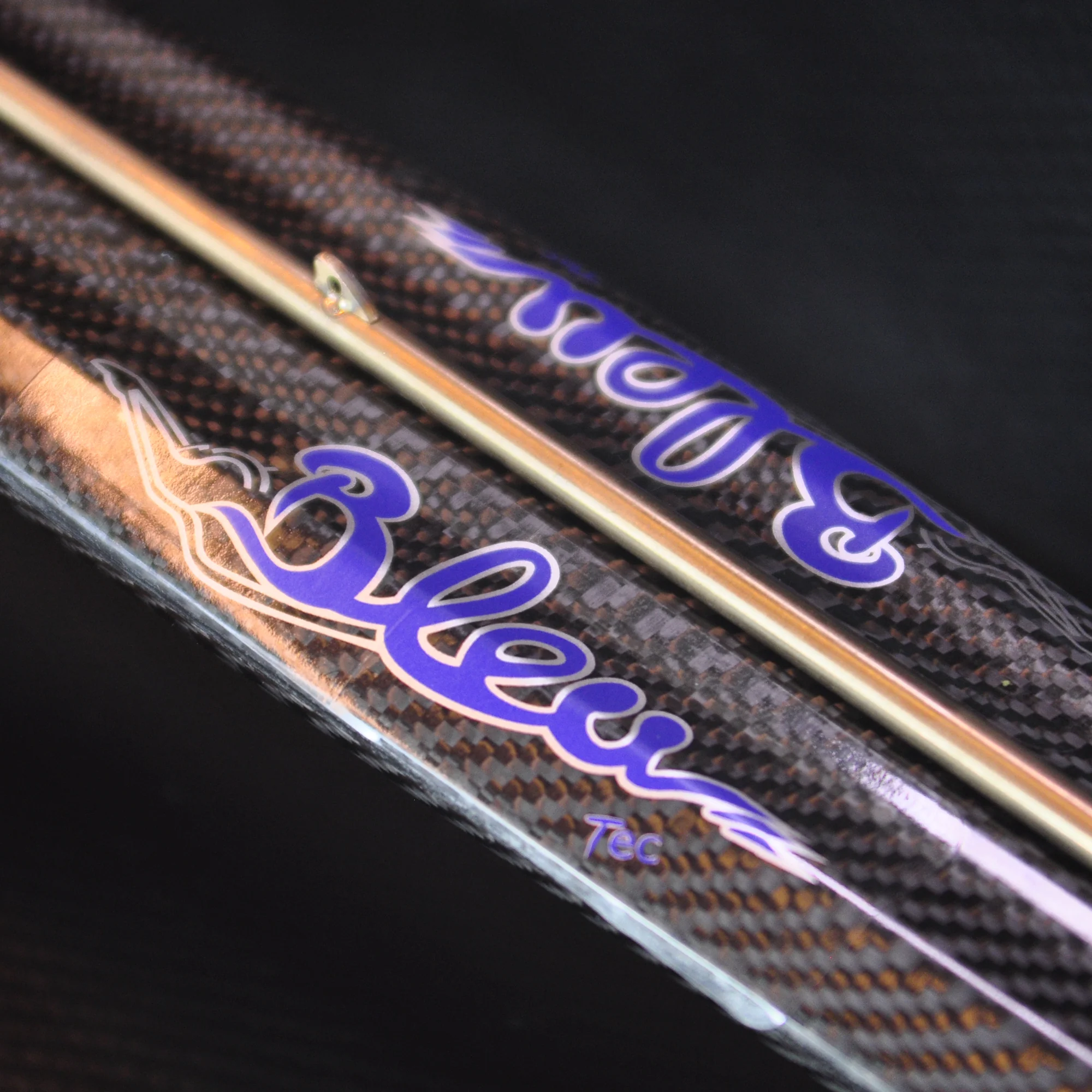 BleuTec King Cobra Carbon Speargun 130cm - Image 3