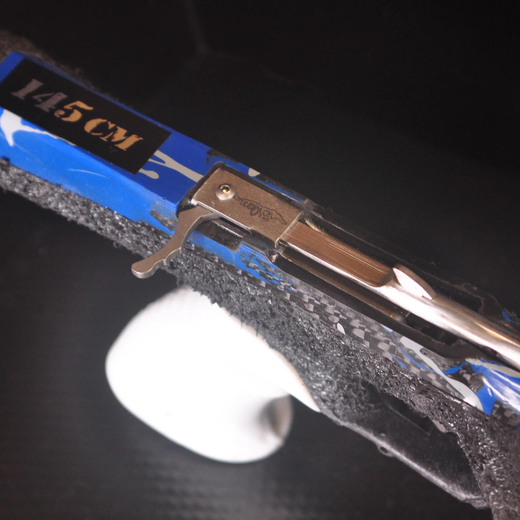 BleuTec Oceanborn Carbon Special Edition (S.E.) Limited Edition (L.E.) Speargun 145cm - Image 4