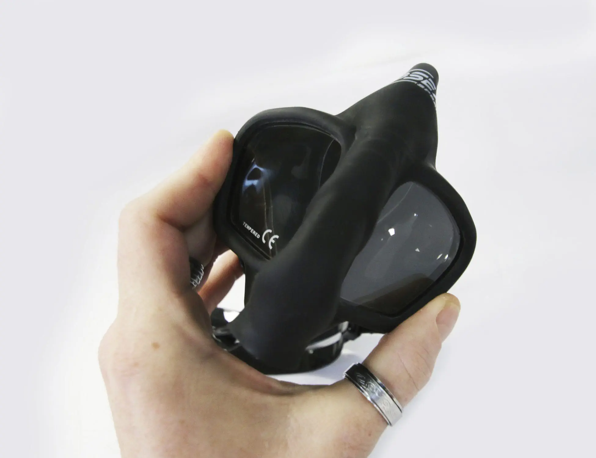 Epsealon SeaWolf Red Flash Mask - Image 2